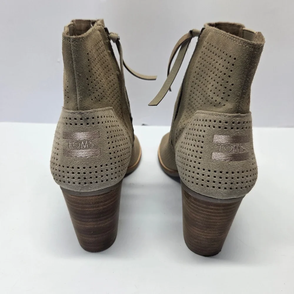 Toms Majorca Peep Toe Booties 11 Taupe Perforated Suede Block Heel Ankle Boots
